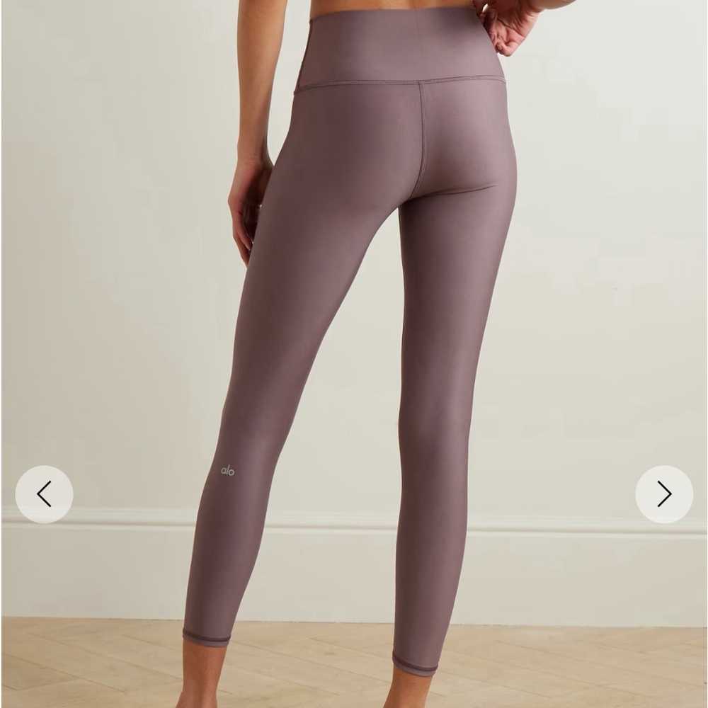ALO YOGA Airlift cropped stretch leggings